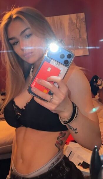 Full leaked Im chloe btw private onlyfans photo