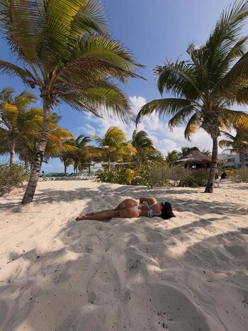 Full leaked Imoszka private onlyfans photo