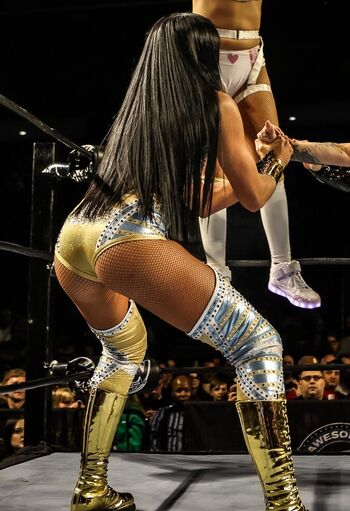 Indi Hartwell