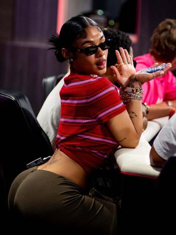 Full leaked India love page private onlyfans photo