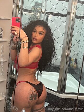 Full leaked India love private onlyfans photo