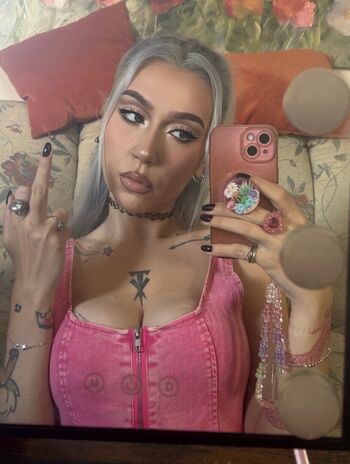 Full leaked Indizzlemoney private onlyfans photo