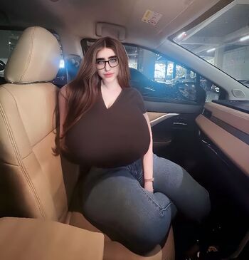 Full leaked Indonesian girls private onlyfans photo