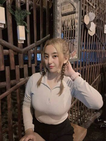 Indonesian Girls ????????