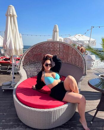 Full leaked Innaluve page private onlyfans photo
