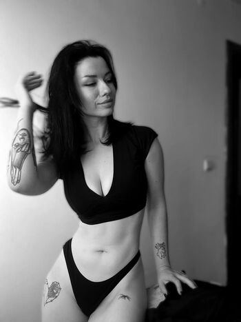 Full leaked Innervus private onlyfans photo