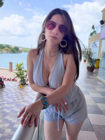 Full leaked Inusualmaria private onlyfans photo