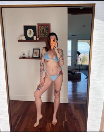 Full leaked Ireland baldwin private onlyfans photo