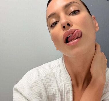 Full leaked Irina shayk  page private onlyfans photo