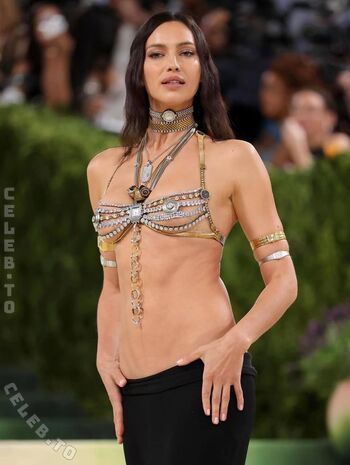 Full leaked Irina shayk  page private onlyfans photo