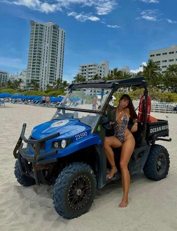 Full leaked Iris mulas page private onlyfans photo