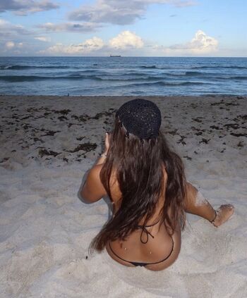 Full leaked Iris mulas private onlyfans photo