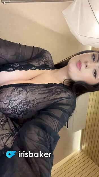 Full leaked Irisbaker private onlyfans photo