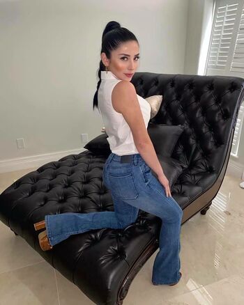 Isa Monique Hurtado