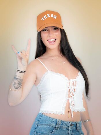 Full leaked Isabella defonte private onlyfans photo