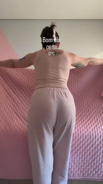 Full leaked Isabella lacerda page private onlyfans photo