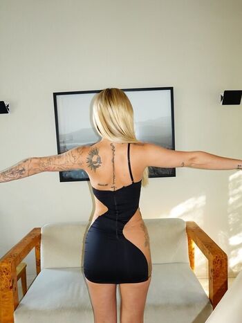 Full leaked Isabella urbzz private onlyfans photo