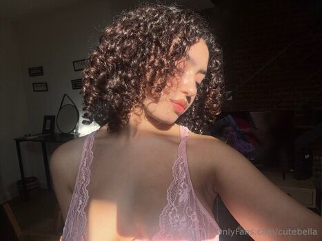 Full leaked Isabellaissweet page private onlyfans photo