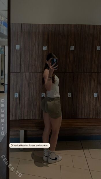 Full leaked Isabelle private onlyfans photo