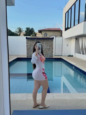 Full leaked Isabelmendozaaa private onlyfans photo