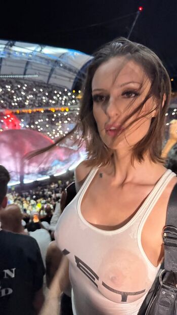 Isadora Hering