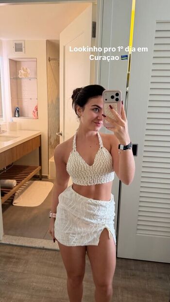 Full leaked Isafelippi private onlyfans photo