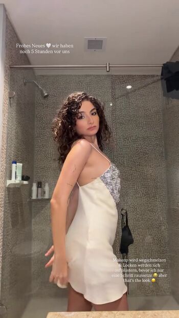 Full leaked Ischtar isik page private onlyfans photo