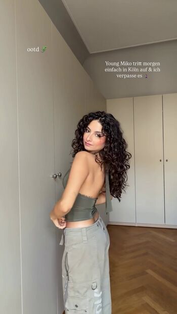 Full leaked Ischtar isik page private onlyfans photo
