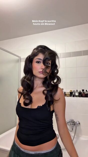 Full leaked Ischtar isik page private onlyfans photo