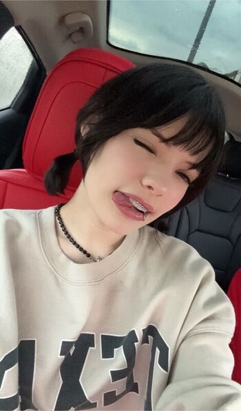 Full leaked Isizzly private onlyfans photo