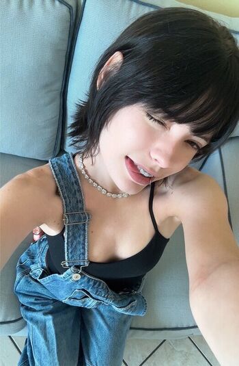 Full leaked Isizzly private onlyfans photo