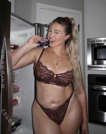 Full leaked Iskra lawrence page private onlyfans photo