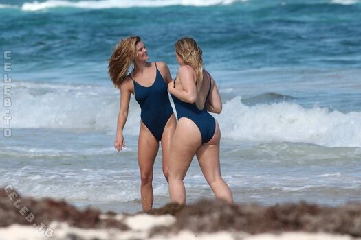 Full leaked Iskra lawrence page private onlyfans photo