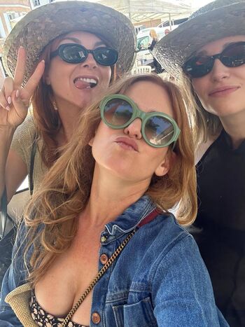 Full leaked Isla fisher private onlyfans photo
