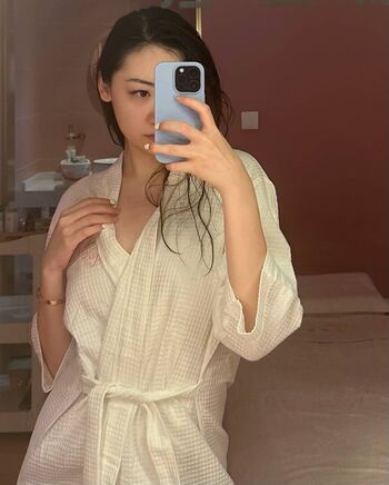 Full leaked Issfanfan private onlyfans photo