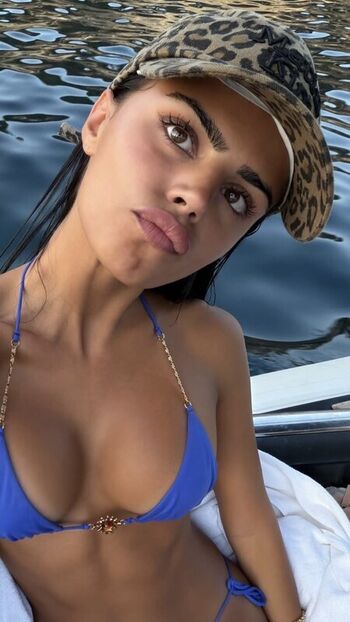 Full leaked Issy francis baum private onlyfans photo