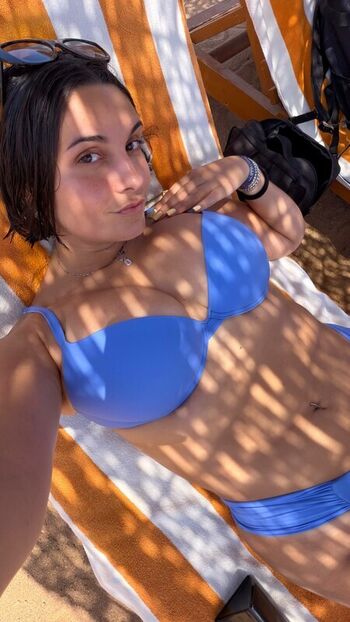 Full leaked Italian girls page private onlyfans photo