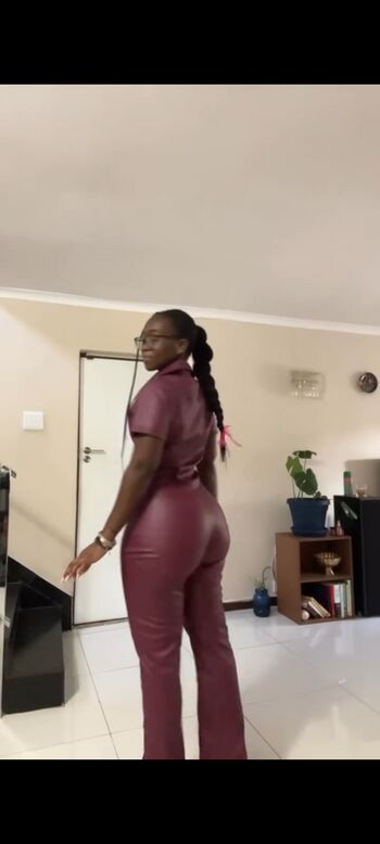 Full leaked Its tshego private onlyfans photo