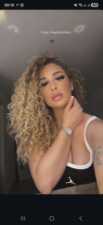 Full leaked Itsangelaa private onlyfans photo