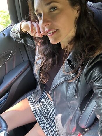Full leaked Itsbianka private onlyfans photo
