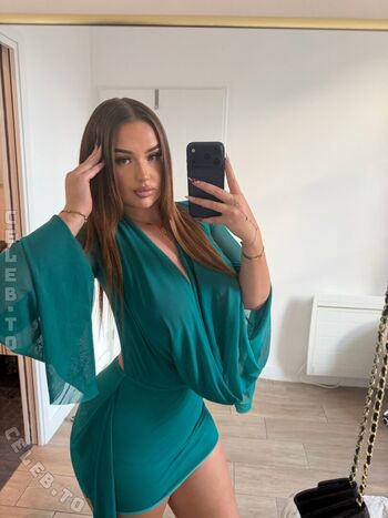 Full leaked Itselenaa private onlyfans photo