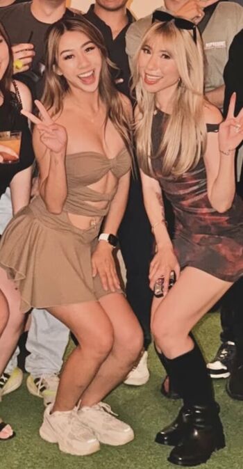 Full leaked Itsjenniboop private onlyfans photo