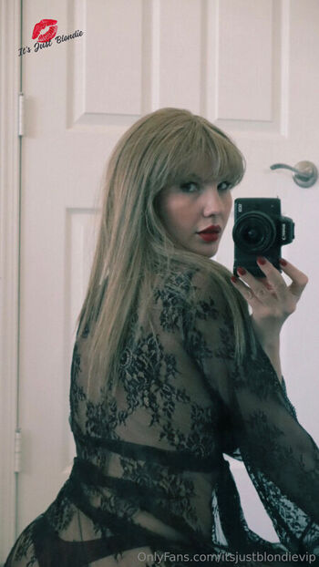 Full leaked Itsjustblondie  page private onlyfans photo