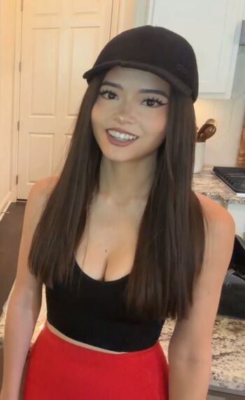Full leaked Itskatchii private onlyfans photo