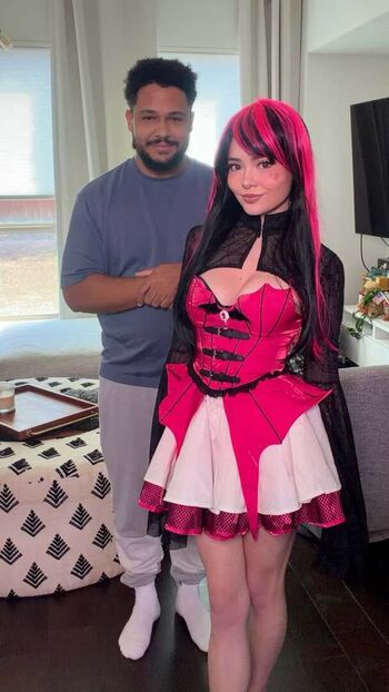 Full leaked Itskatchii private onlyfans photo