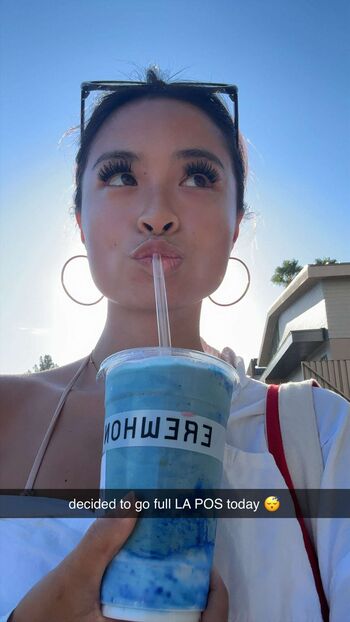 Full leaked Itslaaurr private onlyfans photo