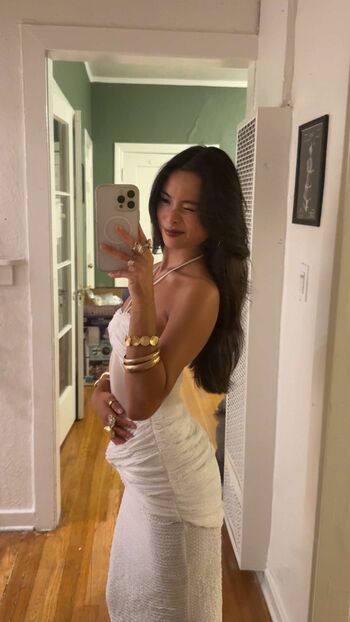 Full leaked Itslaaurr private onlyfans photo
