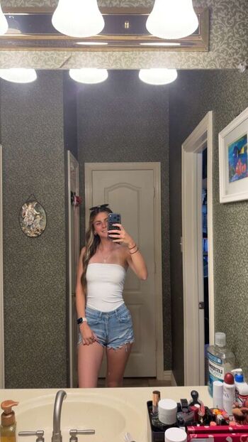 Full leaked Itslexismith  page private onlyfans photo