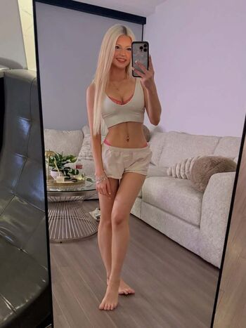 Full leaked Itsmegiaaa private onlyfans photo