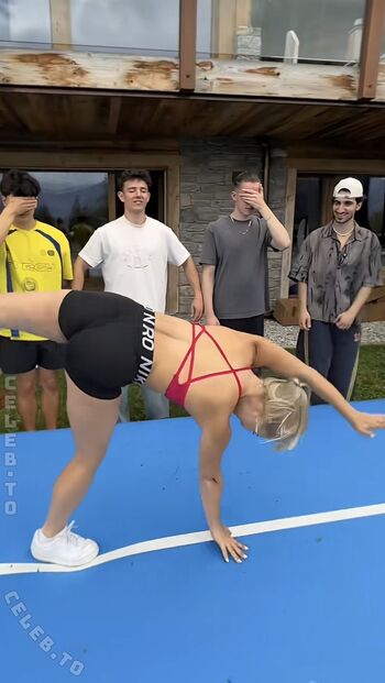 Full leaked Itsmisabell private onlyfans photo